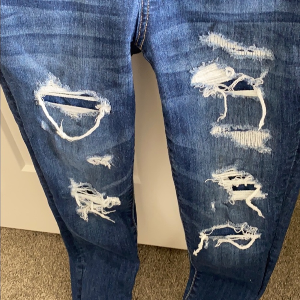 Jeans - Picture 2 of 4